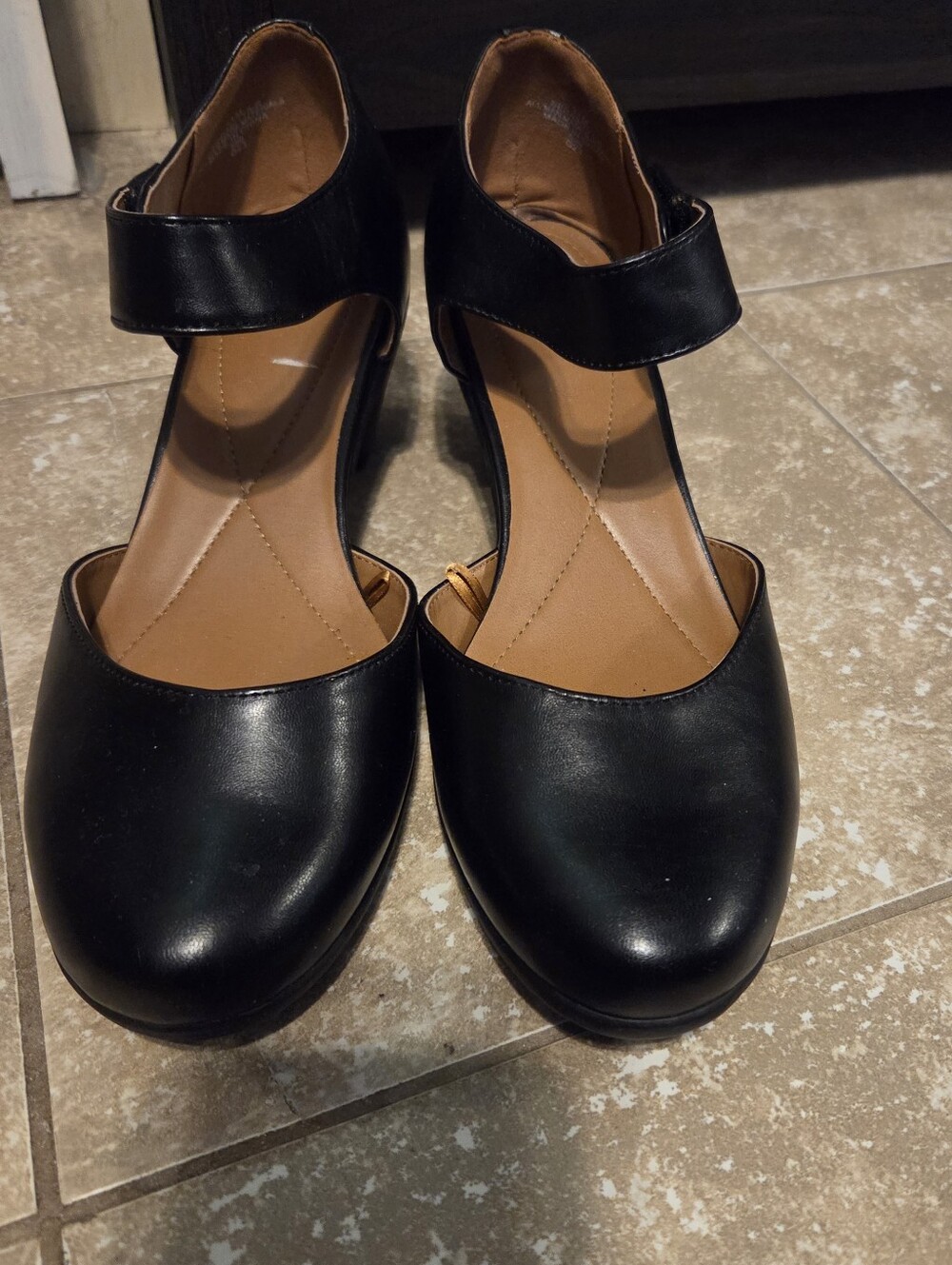 Easy Spirit Womens Black Faux Leather Pumps Comfort Slip On Shoes Size 11 M